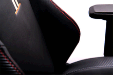 Load image into Gallery viewer, Secretlab TITAN 2020 NAPA